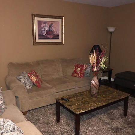 Entire Townhome Available Near Nice Park Library And Shopping 温斯顿-塞伦 外观 照片